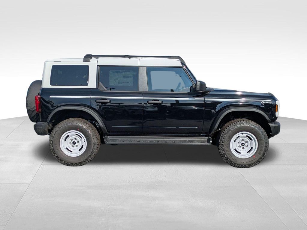 FORD BRONCO - 4