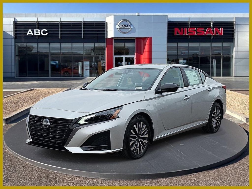 New 2026 Nissan Altima SV FWD