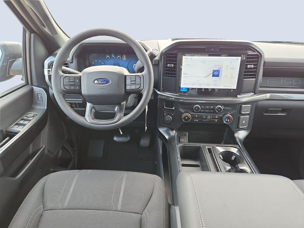 صورة 10 لـ 2026 FORD F-150 STX