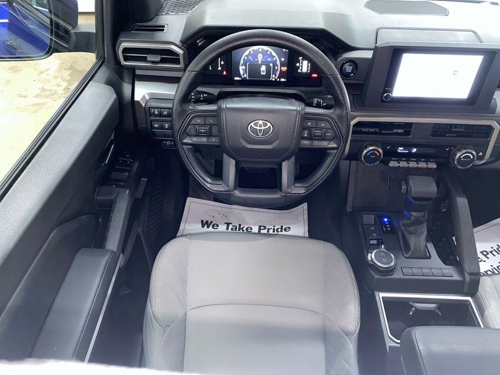 2025 Toyota TACOMA SR5 缩略图 23