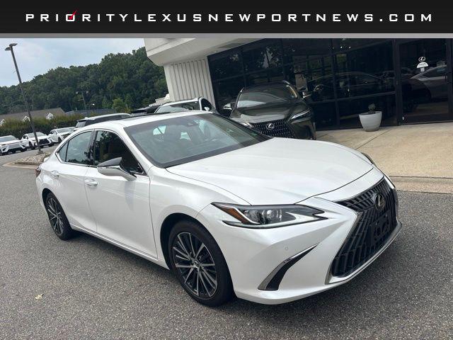 صورة 1 لـ 2023 Lexus ES 350 BASE