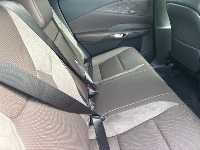 صورة مصغرة 31 لـ 2026 Lexus RX 350 LUXURY