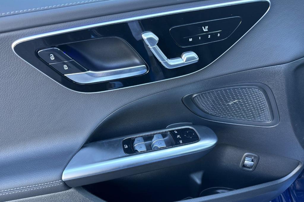 صورة 8 لـ 2026 Mercedes-BENZ C-CLASS