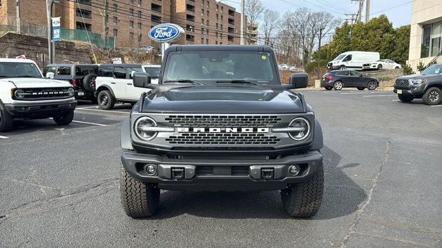 FORD BRONCO - 2