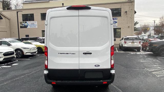 2026 FORD TRANSIT-250 BASE — миниатюра 21