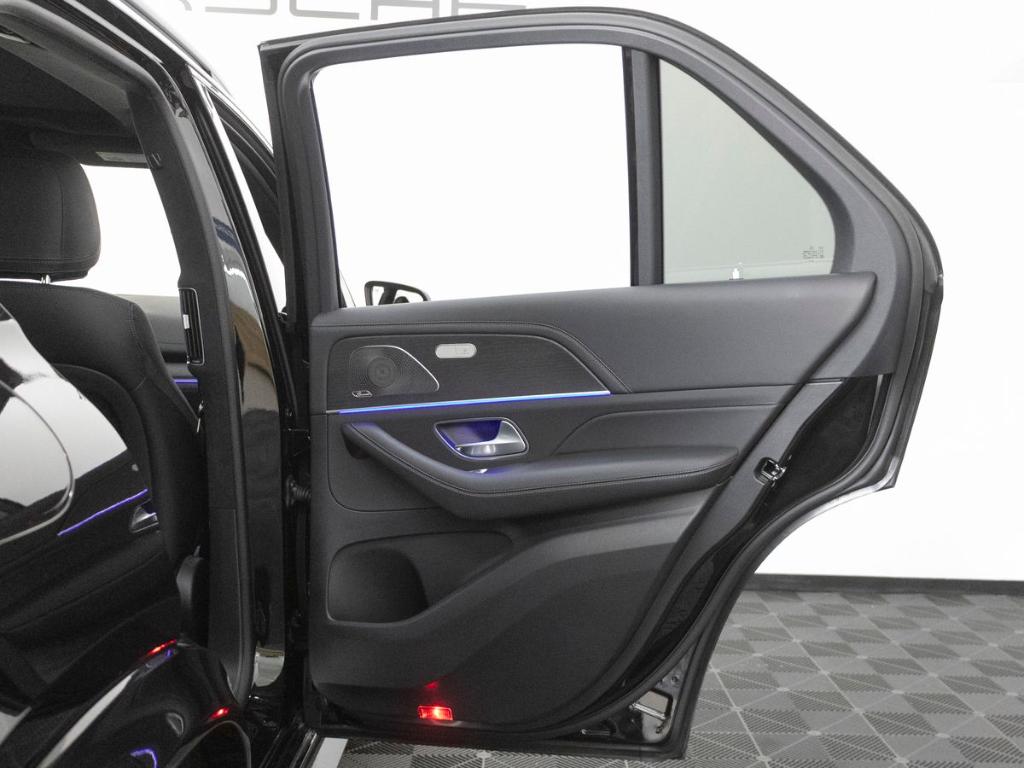 صورة مصغرة 35 لـ 2025 Mercedes-BENZ AMG GLE 63 S