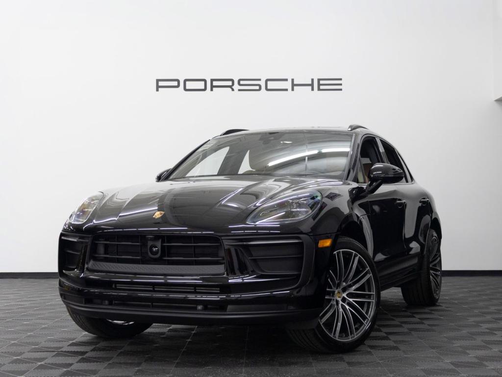 New 2026 Porsche Macan Base