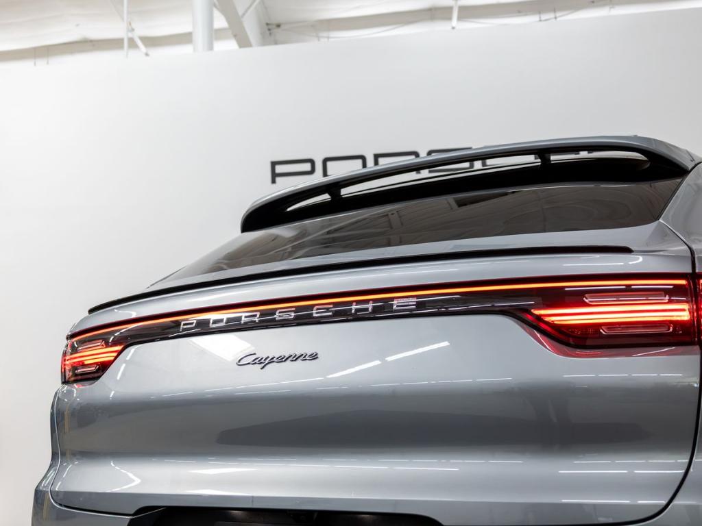 2020 Porsche CAYENNE AWD — фото 10