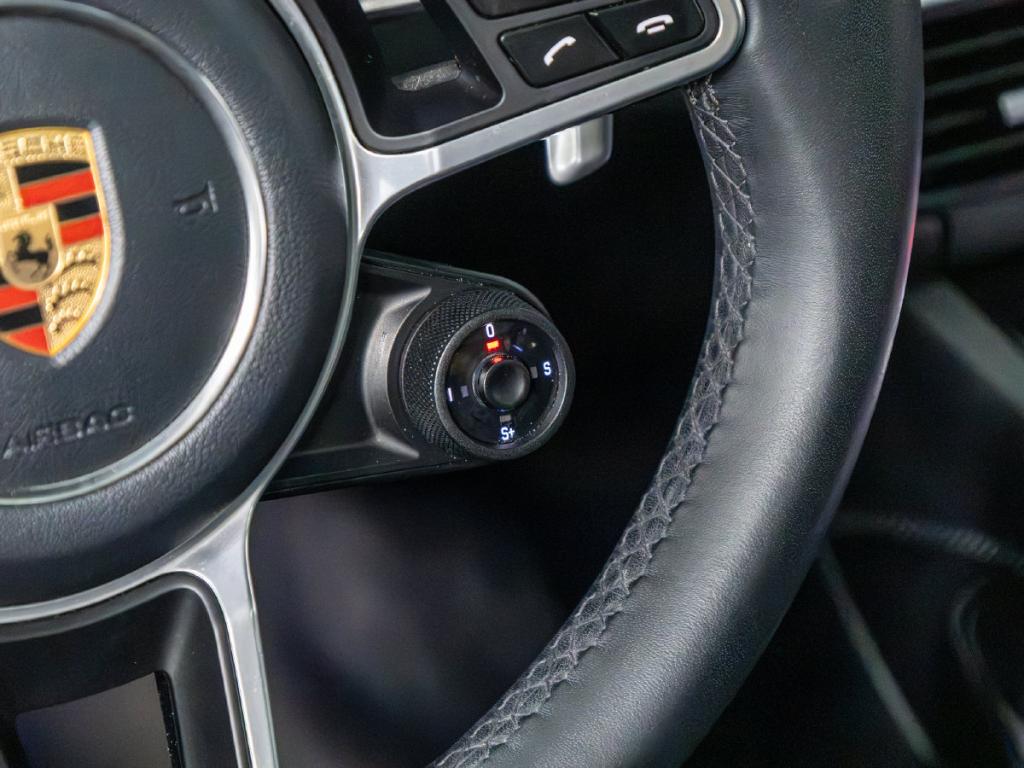 2020 Porsche CAYENNE AWD 缩略图 22