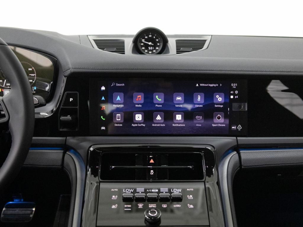 صورة مصغرة 17 لـ 2026 Porsche PANAMERA 4