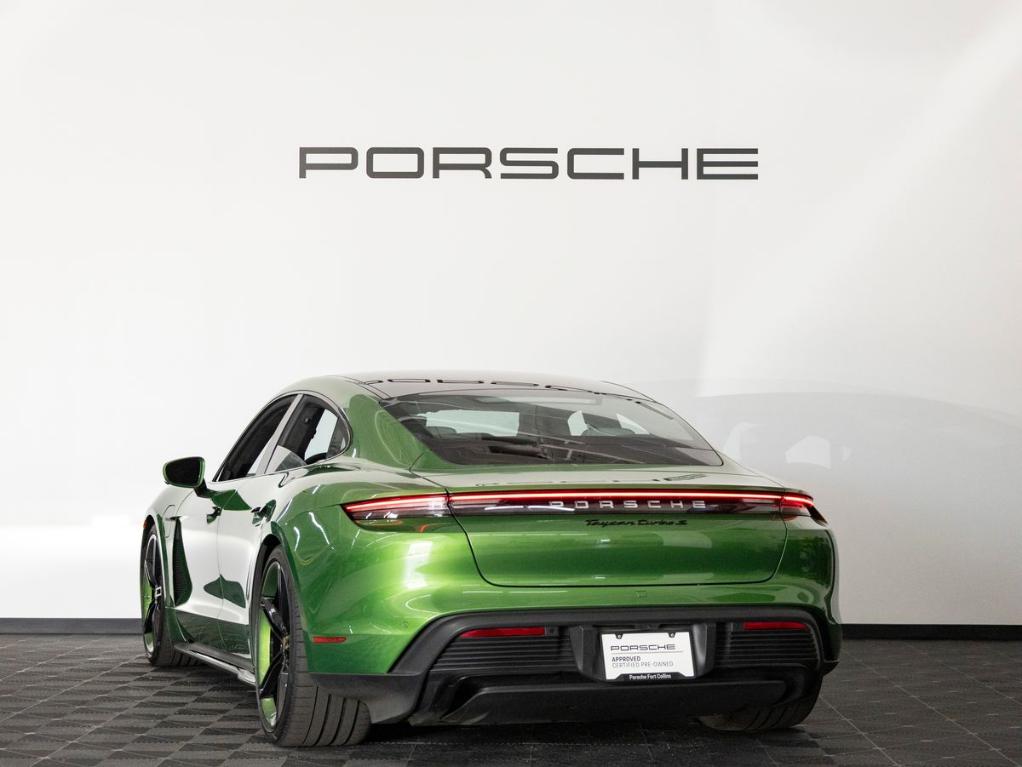 2022 Porsche TAYCAN TURBO S — фото 3