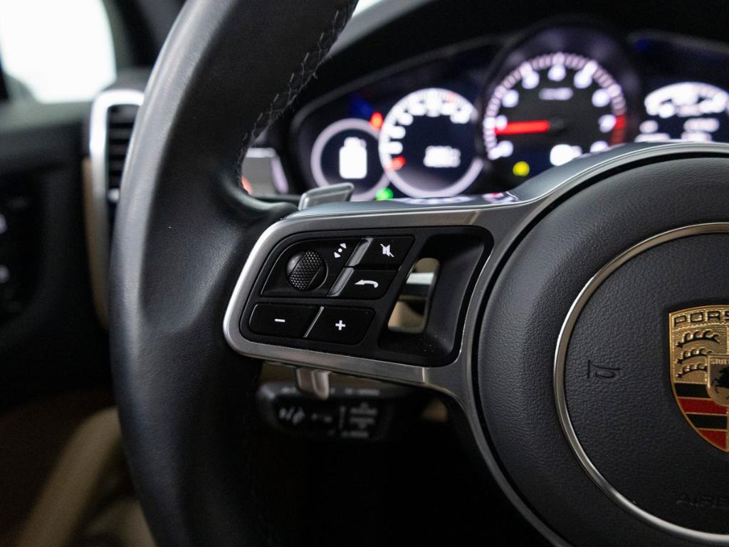 2023 Porsche CAYENNE BASE — миниатюра 22