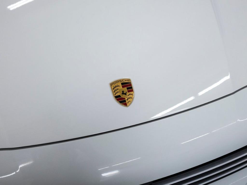 2023 Porsche CAYENNE BASE — миниатюра 11