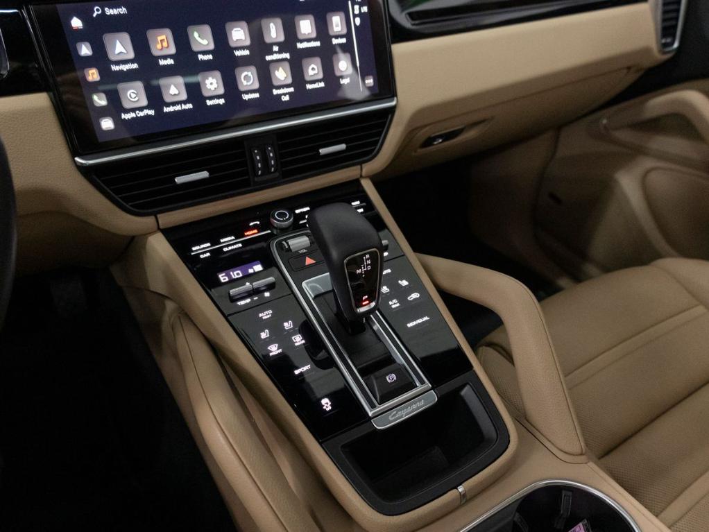 2023 Porsche CAYENNE BASE — миниатюра 18