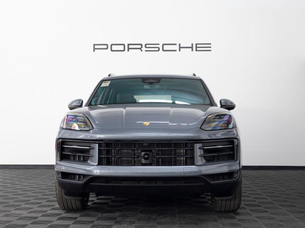 صورة 9 لـ 2026 Porsche CAYENNE BASE