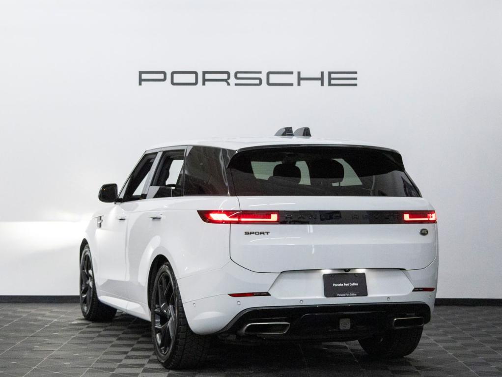 2023 LAND Rover RANGE ROVER SPORT SE DYNAMIC photo 3