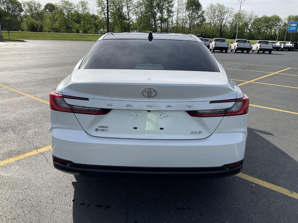 TOYOTA CAMRY - 7