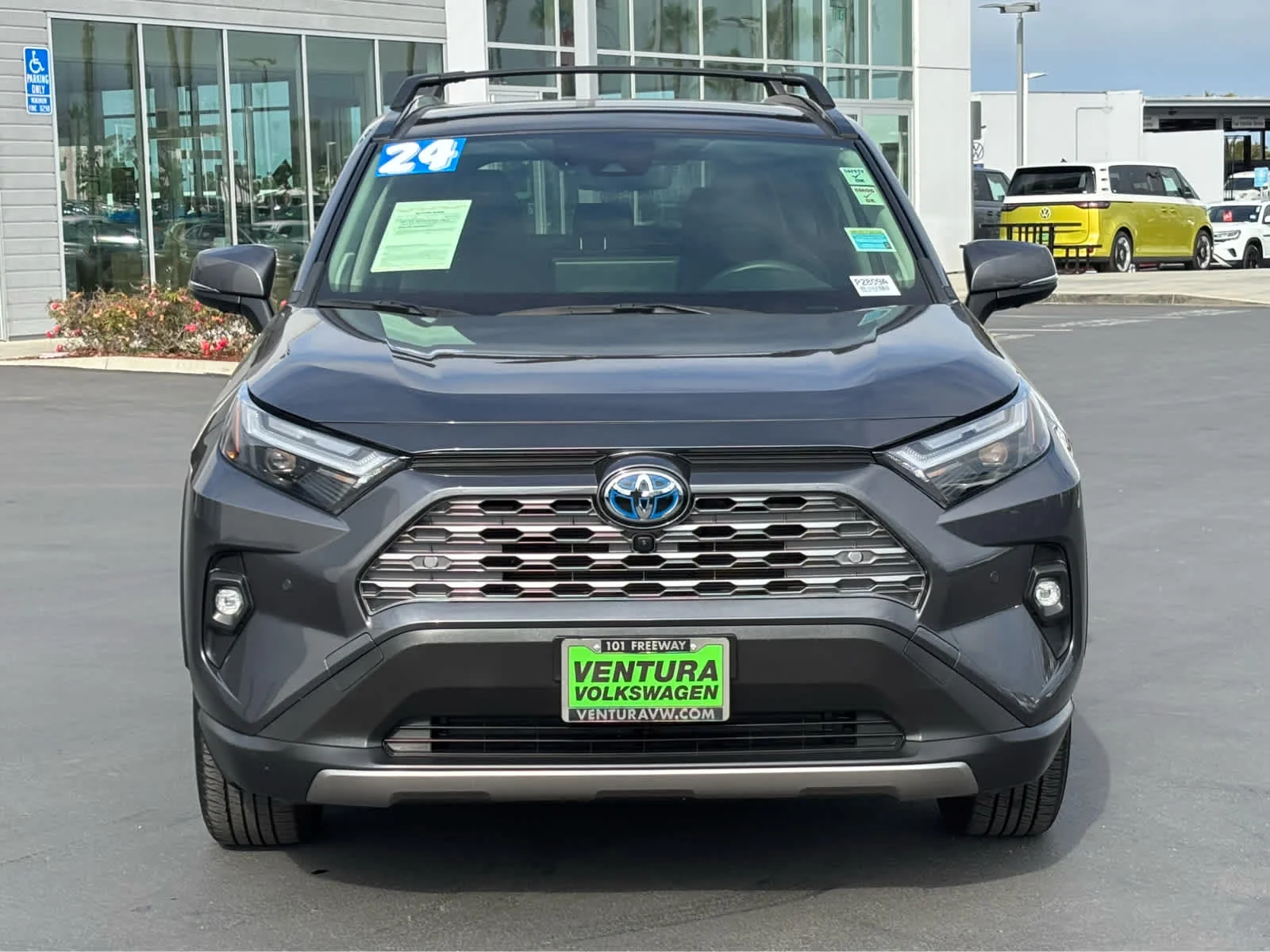 2024 Toyota RAV4 HYBRID LIMITED — фото 9