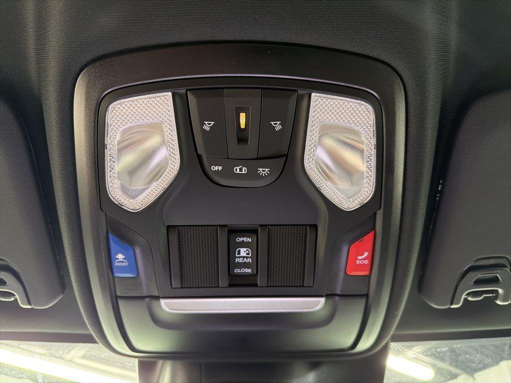 صورة مصغرة 20 لـ 2026 RAM 3500 TRADESMAN