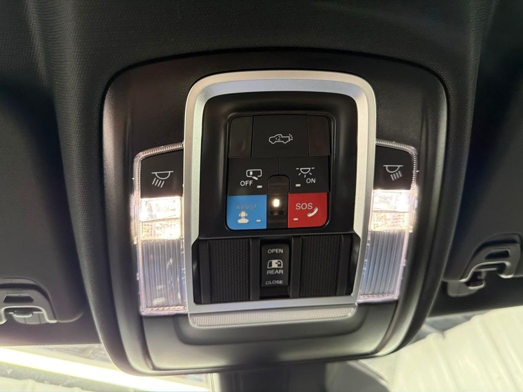 2027 RAM 1500 RHO thumbnail 23