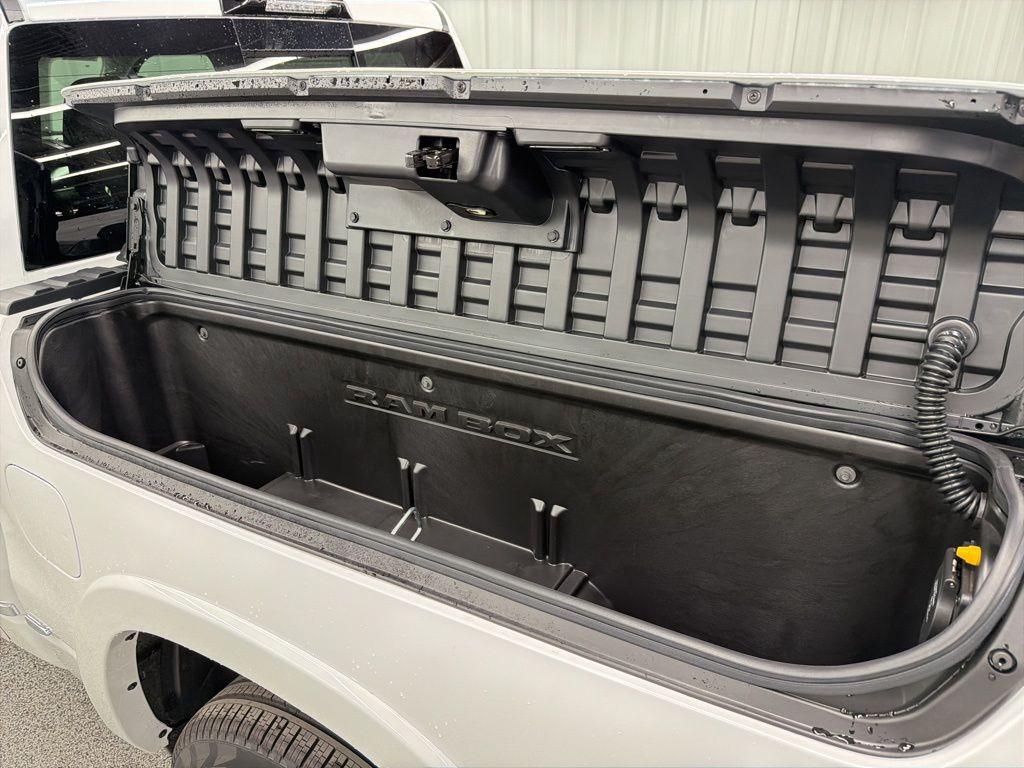 2026 RAM 1500 TUNGSTEN 照片 9
