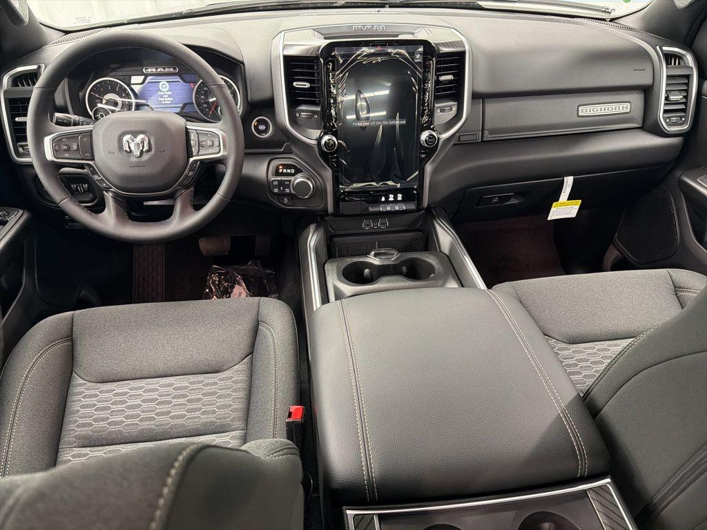 2026 RAM 1500 BIG HORN/LONE STAR — миниатюра 14