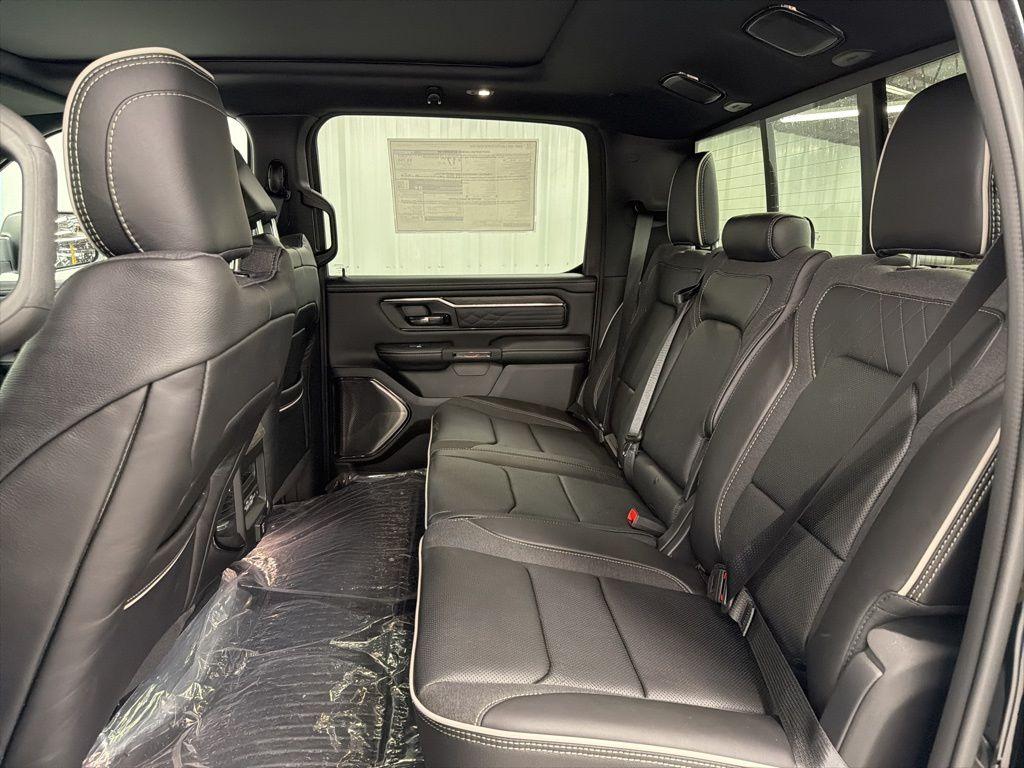 2026 RAM 1500 LIMITED — миниатюра 12