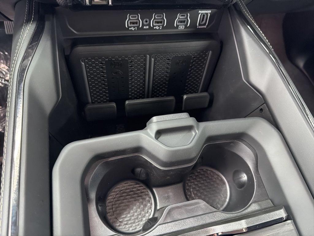 صورة مصغرة 27 لـ 2026 RAM 1500 LIMITED
