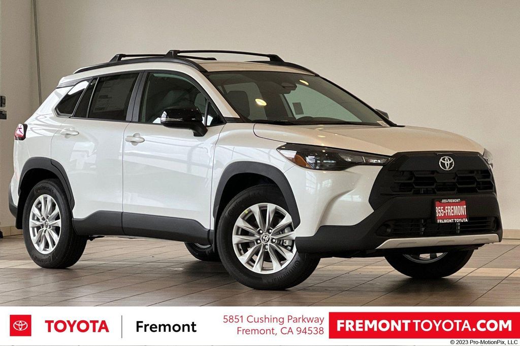 New 2026 Toyota Corolla Cross LE