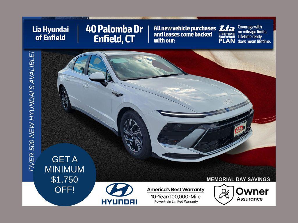 New 2026 Hyundai SONATA Hybrid Base