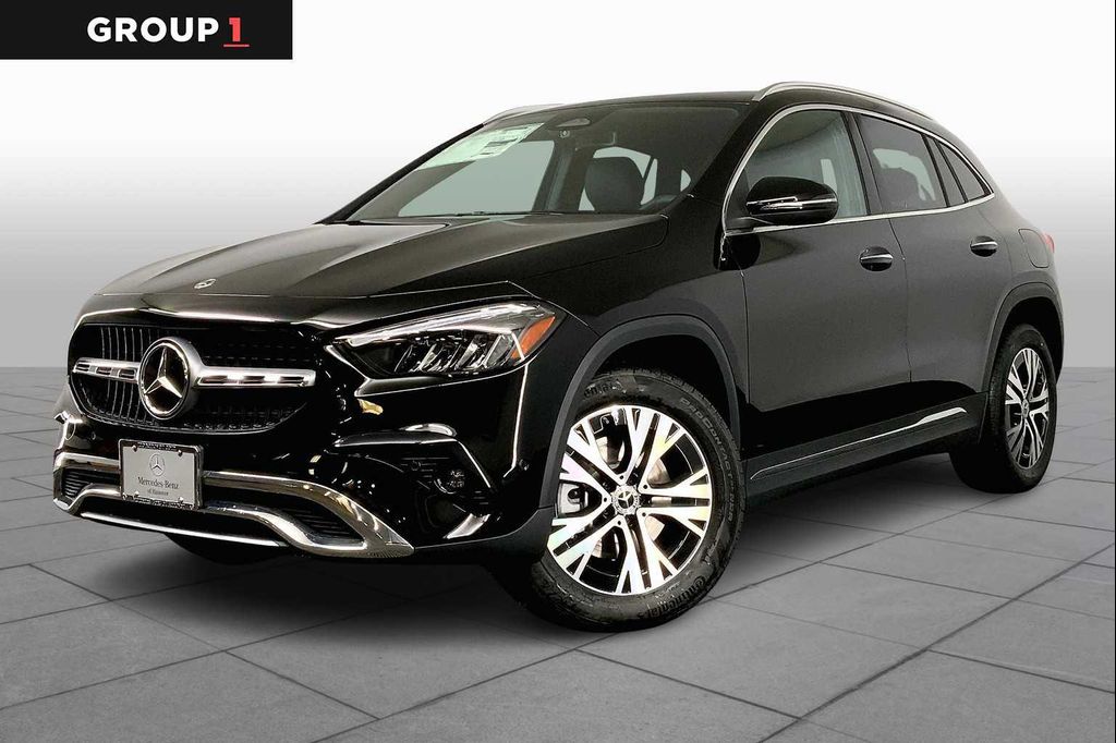 New 2025 Mercedes-Benz GLA 250 4MATIC