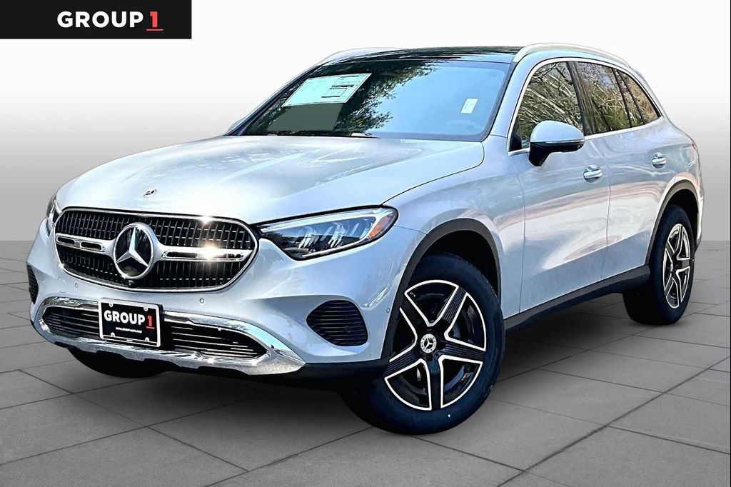 New 2026 Mercedes-Benz GLC 300 4MATIC