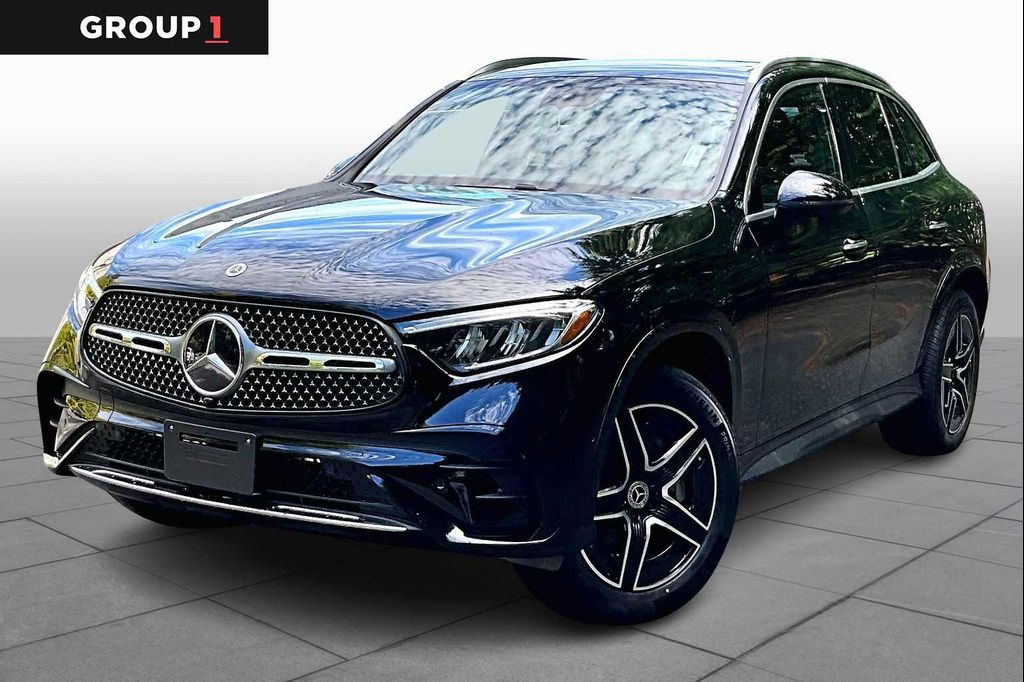 New 2026 Mercedes-Benz GLC 300 4MATIC