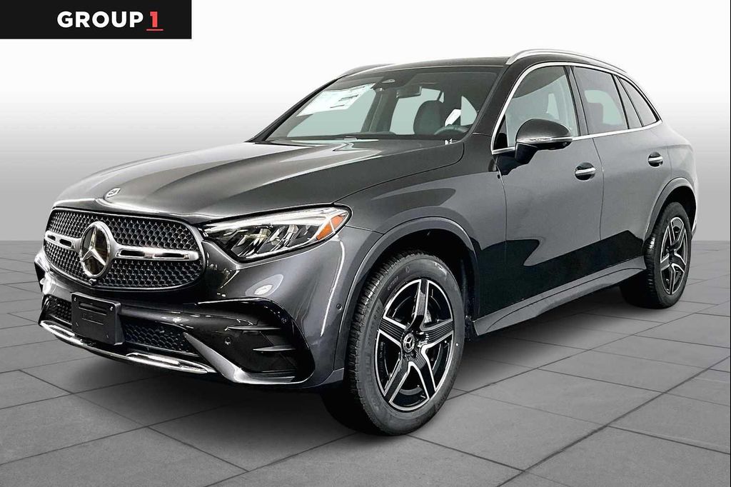 New 2026 Mercedes-Benz GLC 300 4MATIC