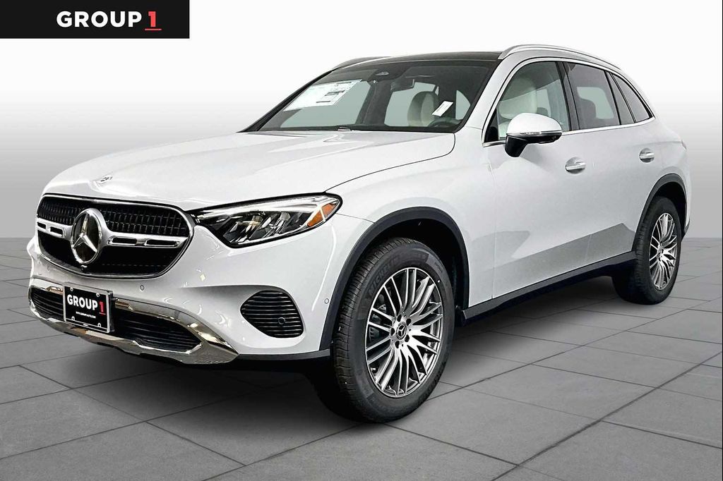 New 2026 Mercedes-Benz GLC 300 4MATIC