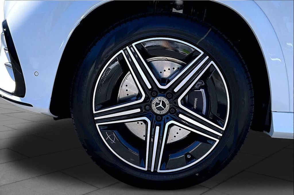 2026 Mercedes-BENZ GLE 缩略图 17