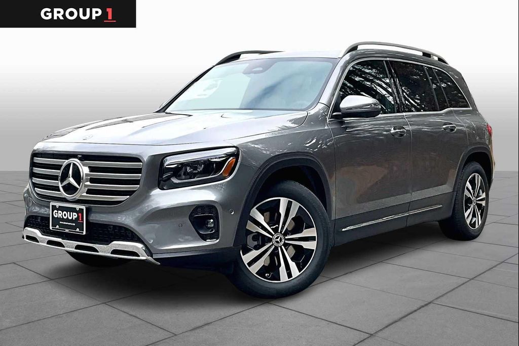New 2026 Mercedes-Benz GLB 250 4MATIC