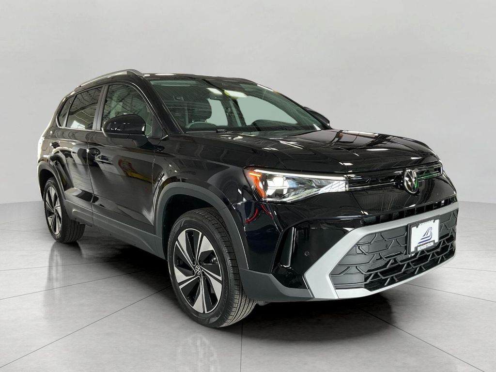 New 2026 Volkswagen Taos SE