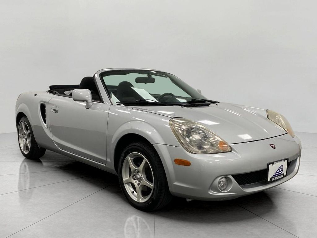 2004 Toyota MR2