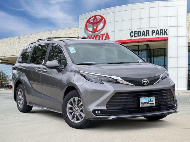 New 2026 Toyota Sienna XLE 8 Passenger