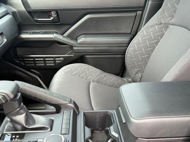 صورة 9 لـ 2026 Toyota TACOMA SR
