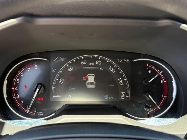 صورة مصغرة 17 لـ 2025 Toyota RAV4 XLE