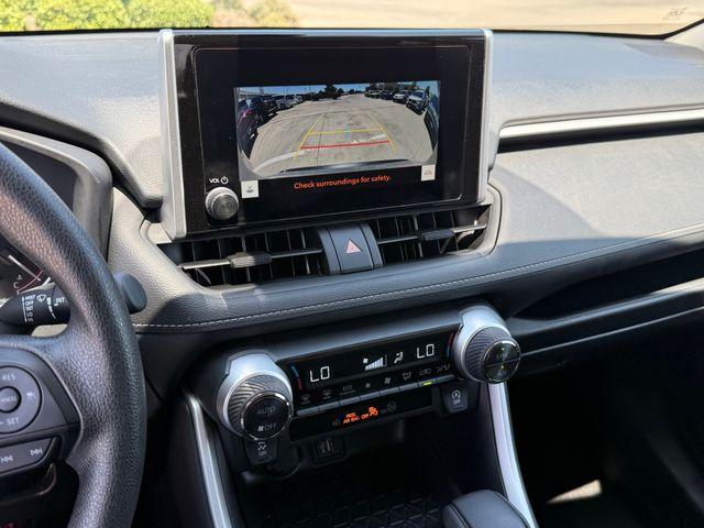 صورة مصغرة 21 لـ 2025 Toyota RAV4 XLE