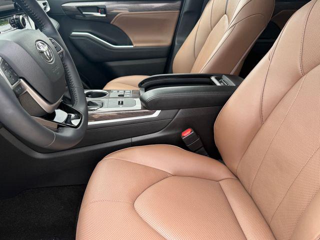 TOYOTA HIGHLANDER - 9