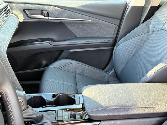2025 Toyota CAMRY XLE 照片 9