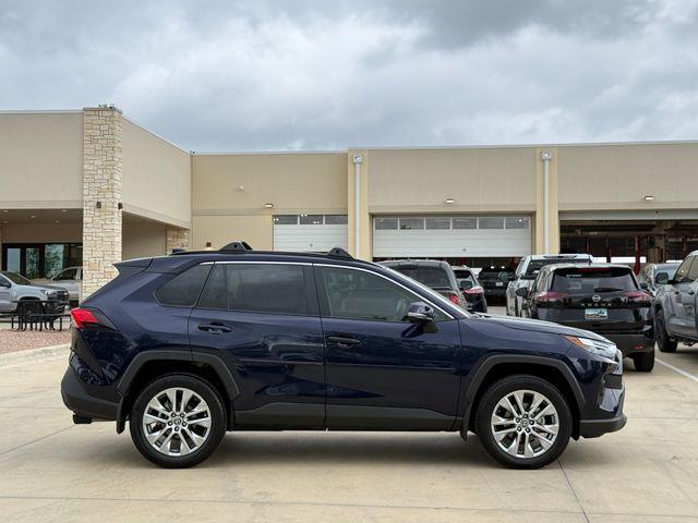 TOYOTA RAV4 - 5