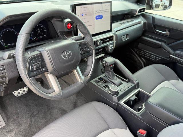 TOYOTA TACOMA - 10