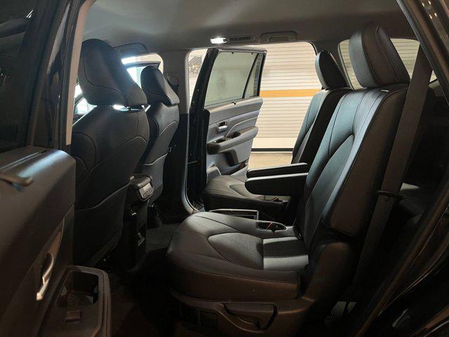 صورة مصغرة 22 لـ 2025 Toyota GRAND HIGHLANDER XLE