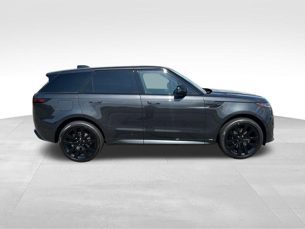 صورة 6 لـ 2026 LAND Rover RANGE ROVER SPORT SE
