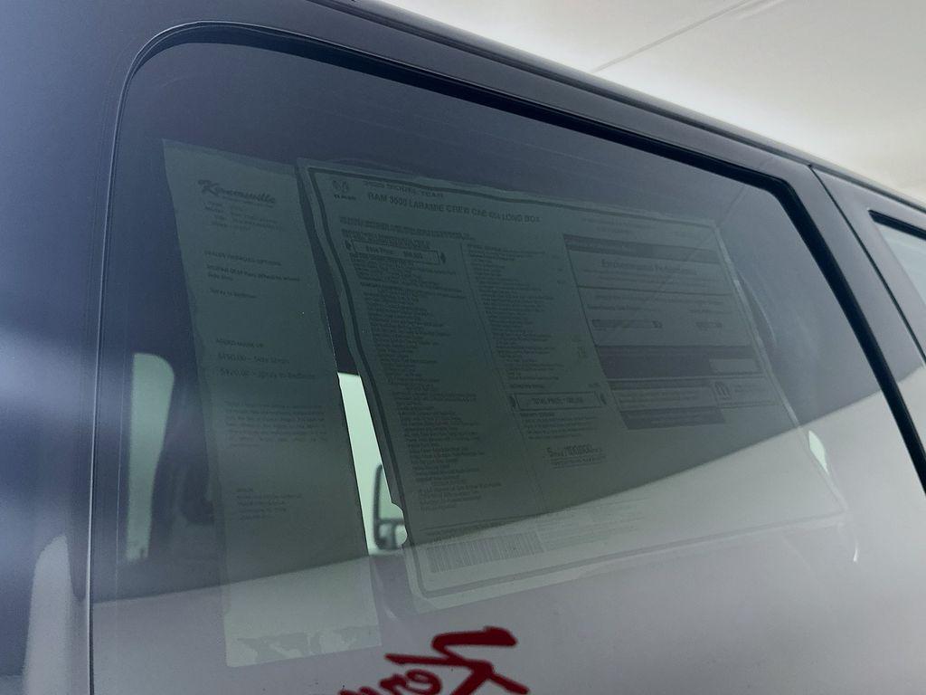 2025 RAM 3500 LARAMIE CREW CAB 4X4 8' BOX 缩略图 21